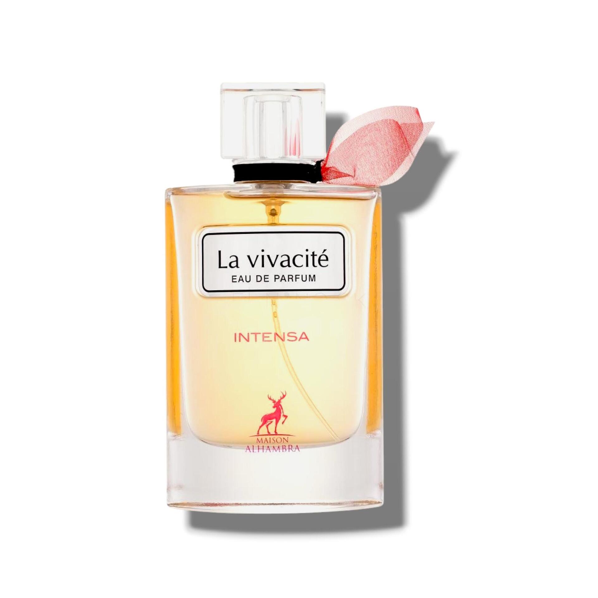 Флаконът на Maison Alhambra La Vivacite Intensa EDP – елегантен дамски парфюм с топъл розово-златист нюанс и изискан дизайн.